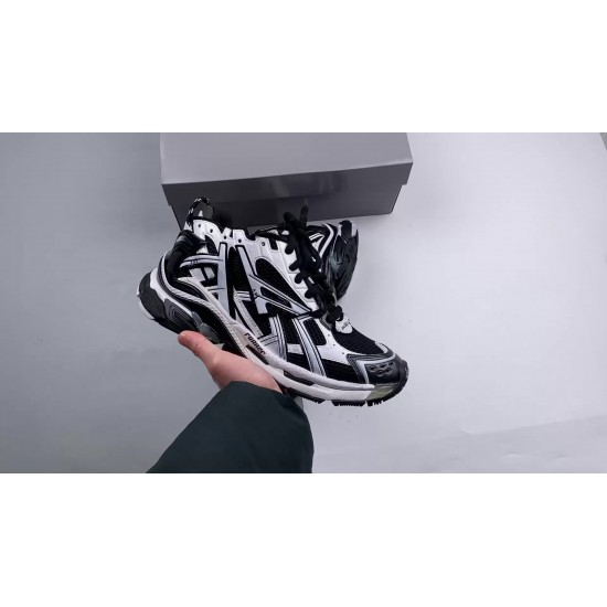 BALENCIAGA RUNNER BALENCIAGA RUNNER