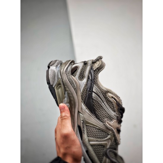 BALENCIAGA RUNNER 8 BALENCIAGA RUNNER 8