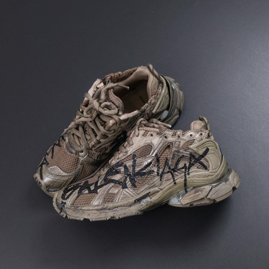 BALENCIAGA RUNNER GRAFFITI BALENCIAGA RUNNER GRAFFITI