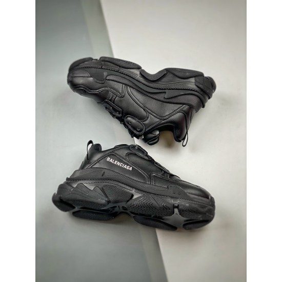 BALENCIAGA Triple S BALENCIAGA Triple S