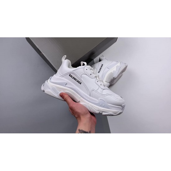 BALENCIAGA Triple S BALENCIAGA Triple S