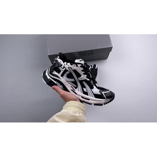 BALENCIAGA RUNNER 7.5 BALENCIAGA RUNNER 7.5