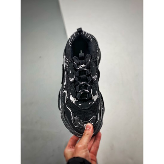 BALENCIAGA Triple S BALENCIAGA Triple S