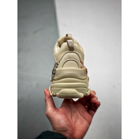 BALENCIAGA Triple S BALENCIAGA Triple S