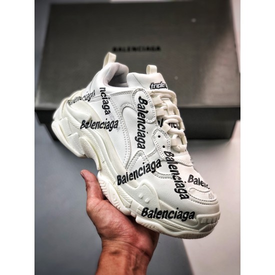BALENCIAGA Triple S BALENCIAGA Triple S