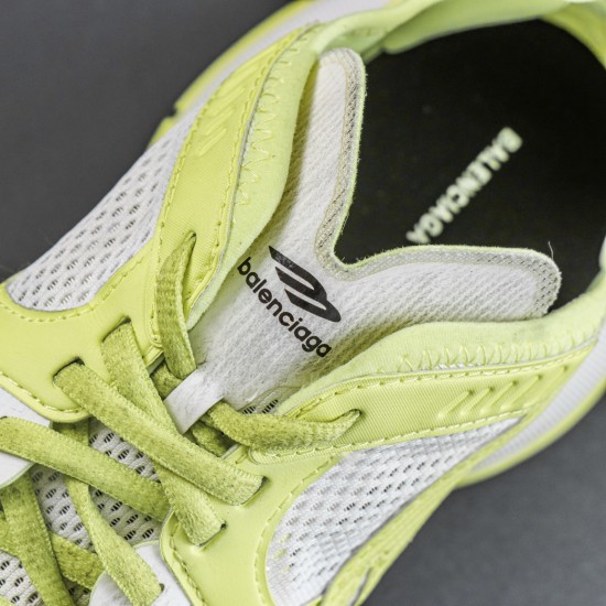 BALENCIAGA CIRCUIT SNEAKERS 12.5 BALENCIAGA CIRCUIT SNEAKERS 12.5