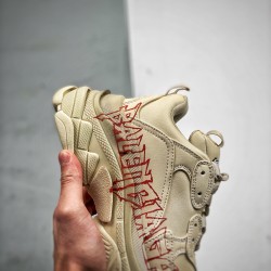 BALENCIAGA Triple S
