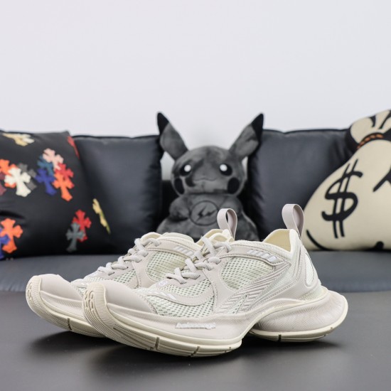BALENCIAGA CIRCUIT SNEAKERS 12.5 BALENCIAGA CIRCUIT SNEAKERS 12.5