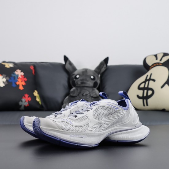 BALENCIAGA CIRCUIT SNEAKERS 12.5 BALENCIAGA CIRCUIT SNEAKERS 12.5