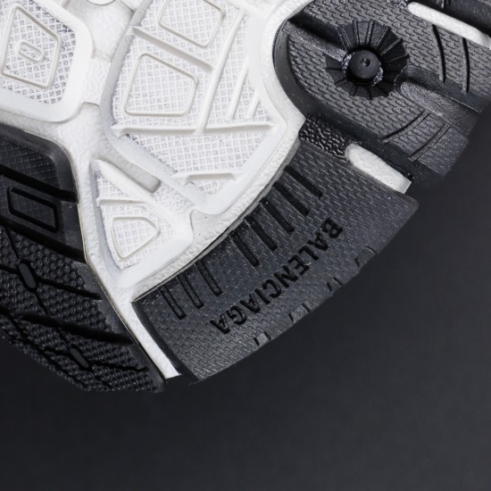 BALENCIAGA RUNNER BALENCIAGA RUNNER