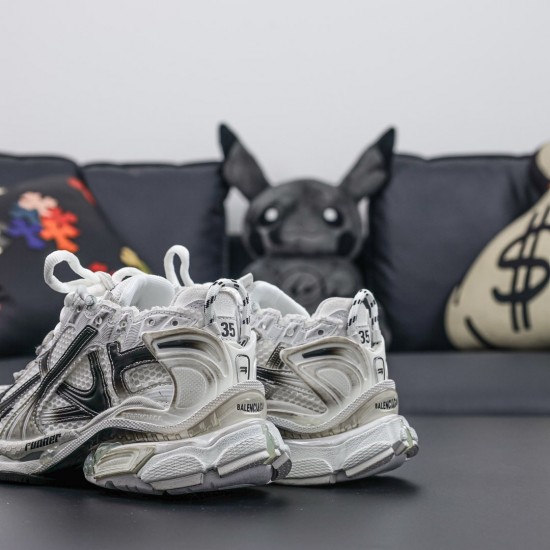 BALENCIAGA RUNNER BALENCIAGA RUNNER