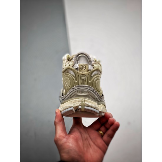 BALENCIAGA RUNNER 7.5 BALENCIAGA RUNNER 7.5