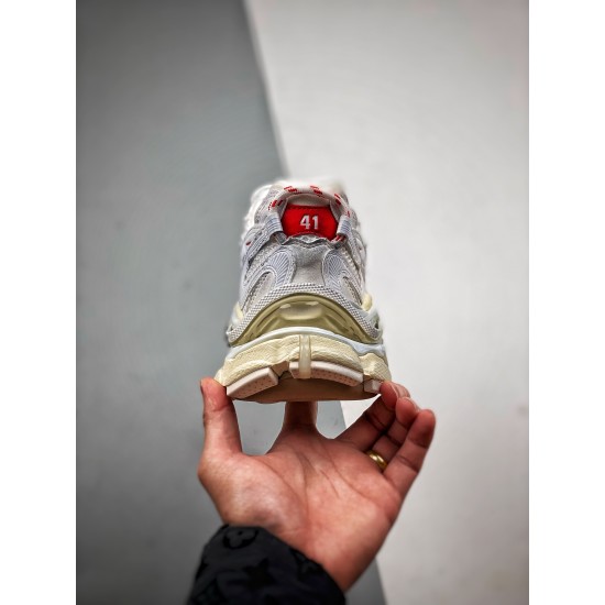 BALENCIAGA RUNNER 8 BALENCIAGA RUNNER 8