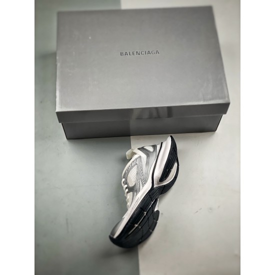 BALENCIAGA CIRCUIT SNEAKERS 12.5 BALENCIAGA CIRCUIT SNEAKERS 12.5