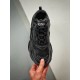 BALENCIAGA Triple S BALENCIAGA Triple S