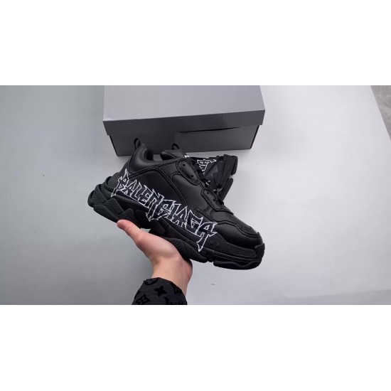 BALENCIAGA Triple S BALENCIAGA Triple S