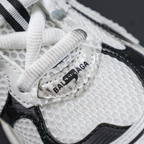 BALENCIAGA RUNNER BALENCIAGA RUNNER