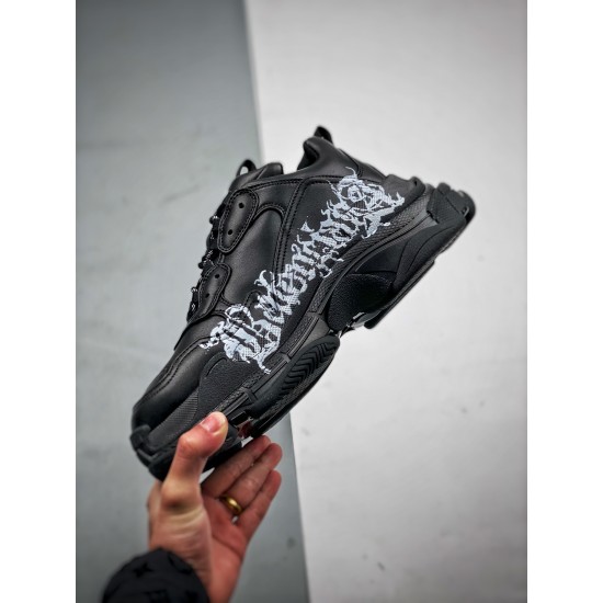 BALENCIAGA Triple S BALENCIAGA Triple S