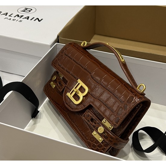 BALMAIN 19 BALMAIN 19