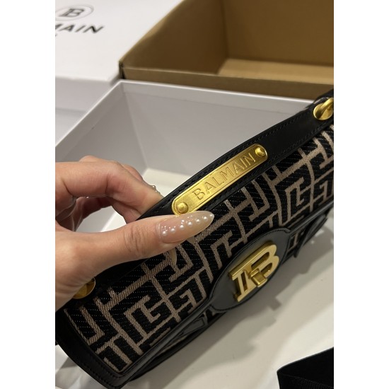 BALMAIN 27 BALMAIN 27