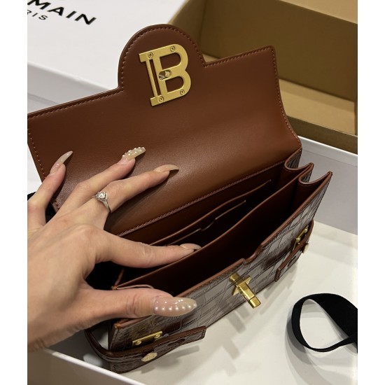 BALMAIN 19 BALMAIN 19