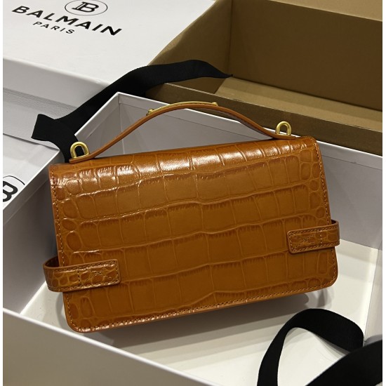 BALMAIN 17 BALMAIN 17