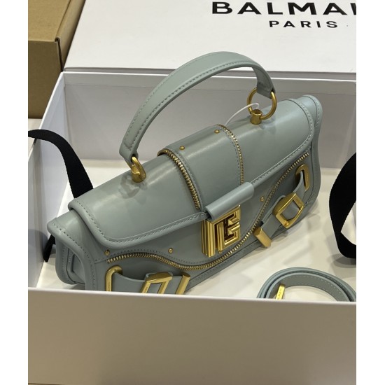 BALMAIN 06 BALMAIN 06