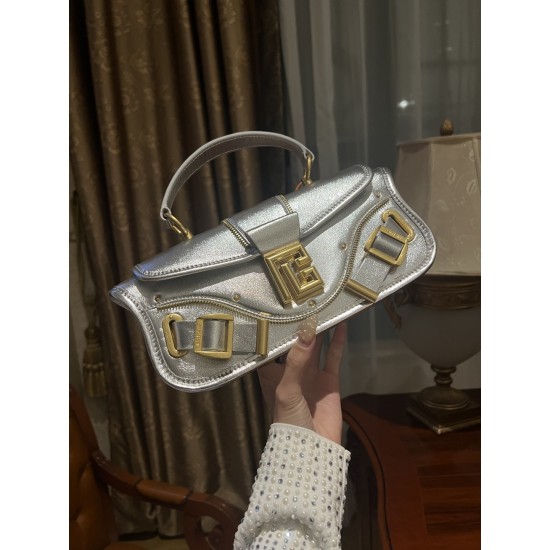BALMAIN 12 BALMAIN 12