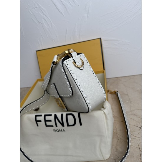 Fendi 0017 Fendi 0017