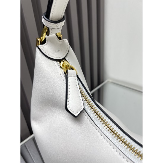 Fendi  0090
