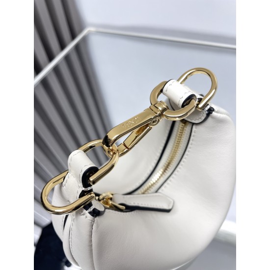 Fendi  0086