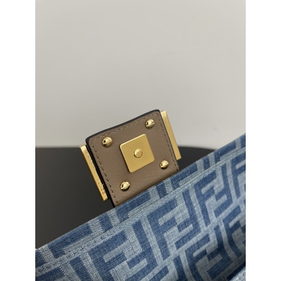 Fendi  0075