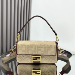 Fendi  0115