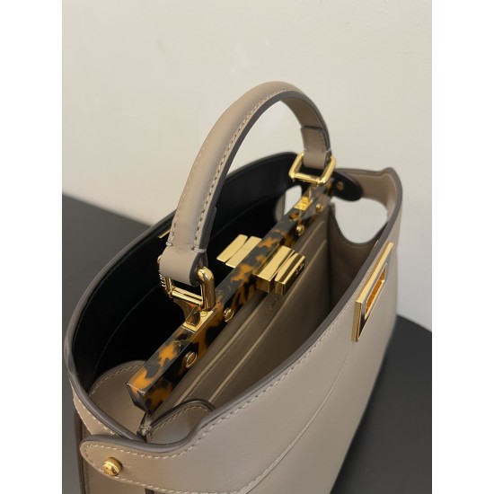 Fendi  0081