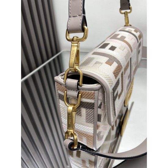 Fendi 0111 Fendi 0111