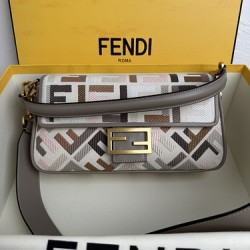 Fendi  0024