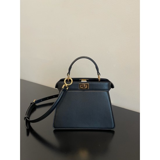 Fendi  0083