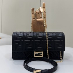 Fendi  0052