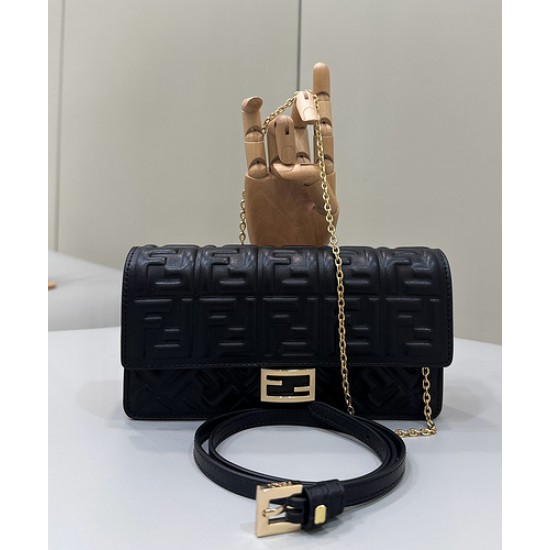 Fendi  0052