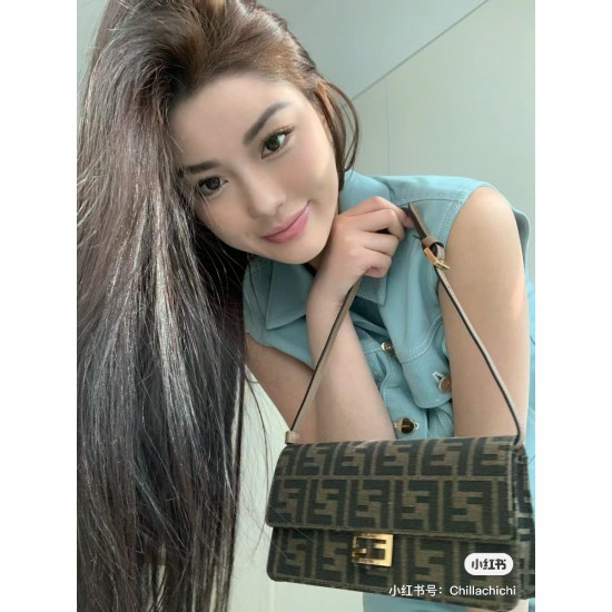 Fendi  0054