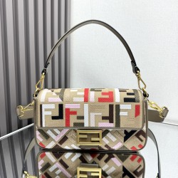 Fendi  0103