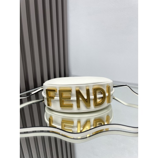 Fendi  0093