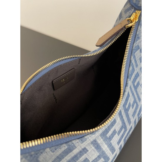 Fendi  0077