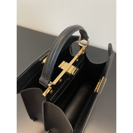 Fendi  0083