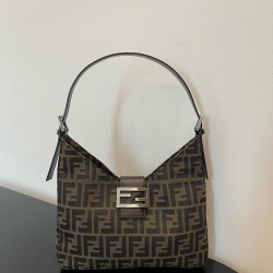 Fendi  0050