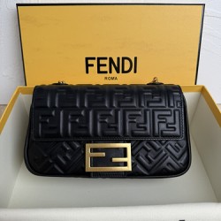 Fendi  0020