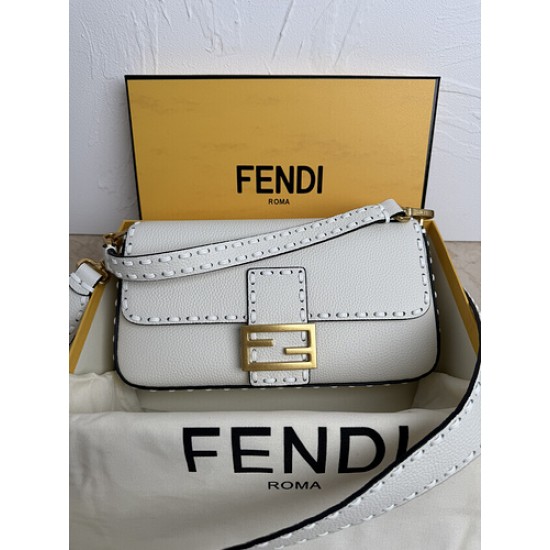 Fendi 0017 Fendi 0017