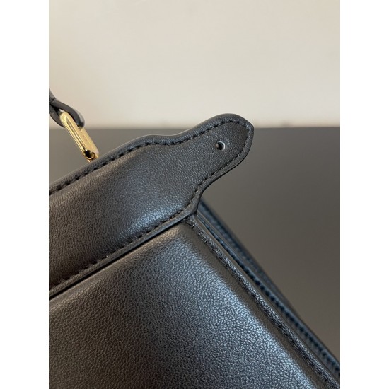 Fendi  0083