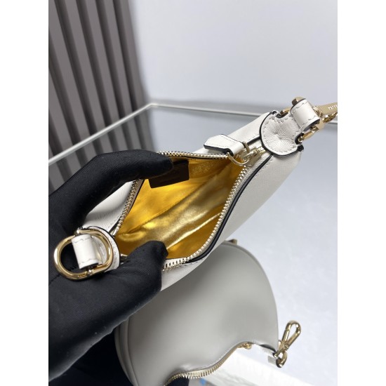 Fendi  0086