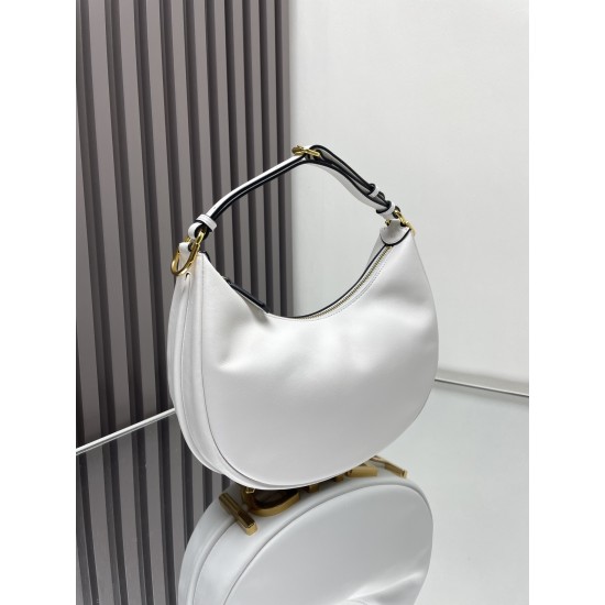 Fendi  0090
